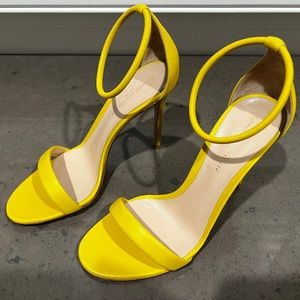 Gianvito Rossi Sandals Heels Yellow Leather Brand New Size 36 6
